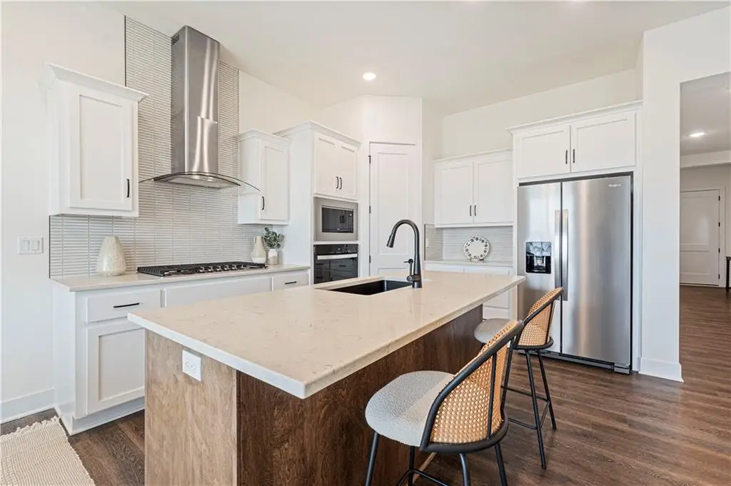 1431 N 162nd Terrace, Basehor, KS 66007 - Image #1