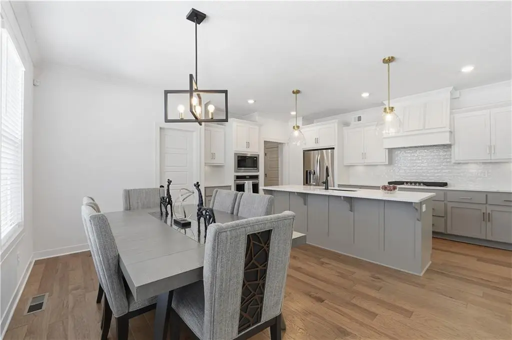 18926 Ocheltree Street, Spring Hill, KS 66083 - Image #1