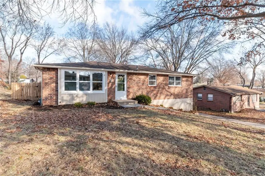 4402 NW 50th Street, Kansas City, MO 64151 - Image #2