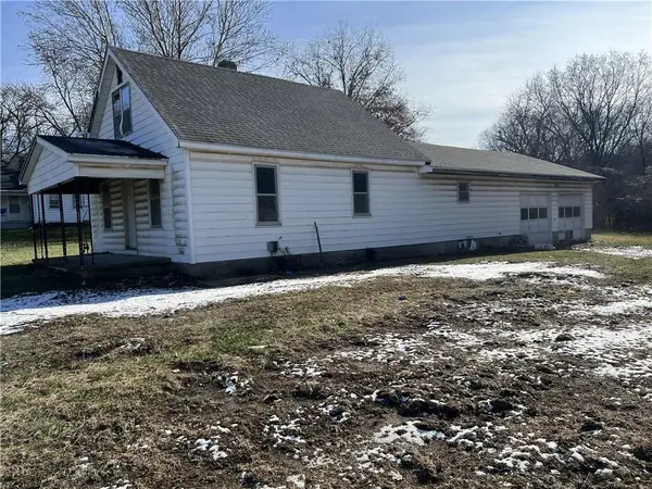 208 Harrington Avenue, St Joseph, MO 64504