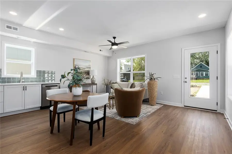 4523 Forest Avenue #A, Kansas City, MO 64110 - #3