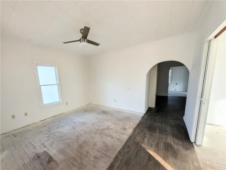 309 S Elm Street, Iola, KS 66749 - Image #3