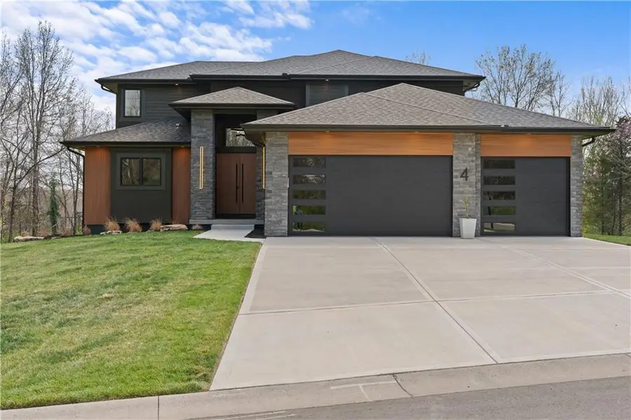 4 Broken Arrow Court, Lake Winnebago, MO 64034 - Image #2