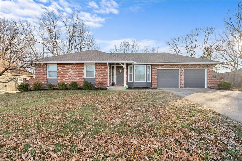 811 NE Mulberry Street, Lees Summit, MO 64086 - Image #1