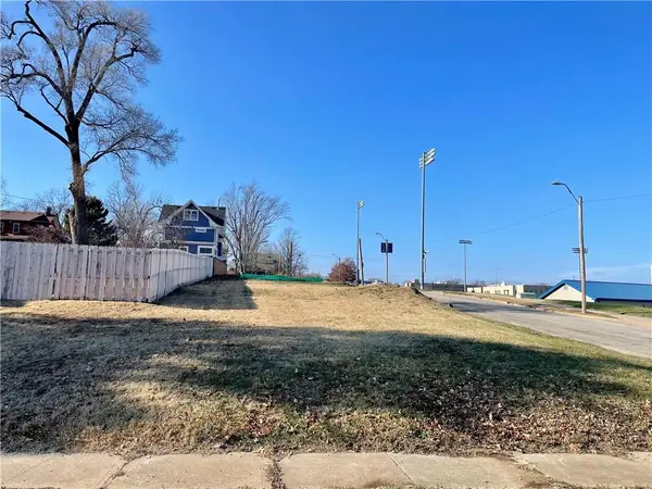 5400 Lydia Avenue, Kansas City, MO 64110