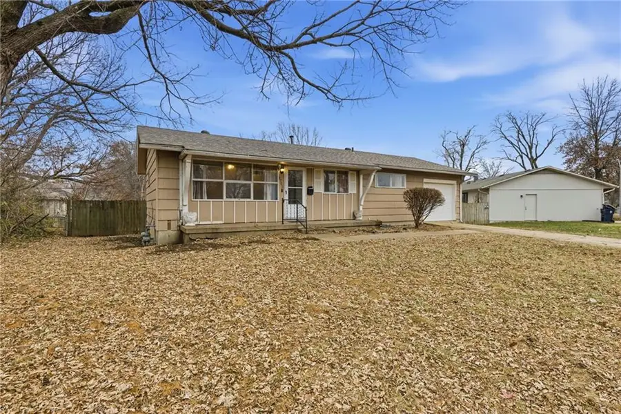 8703 Manchester Avenue, Raytown, MO 64138 - Image #3