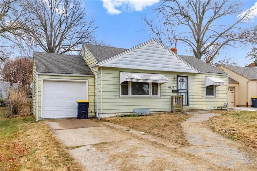 6435 Walrond Avenue, Kansas City, MO 64132 - Image #2