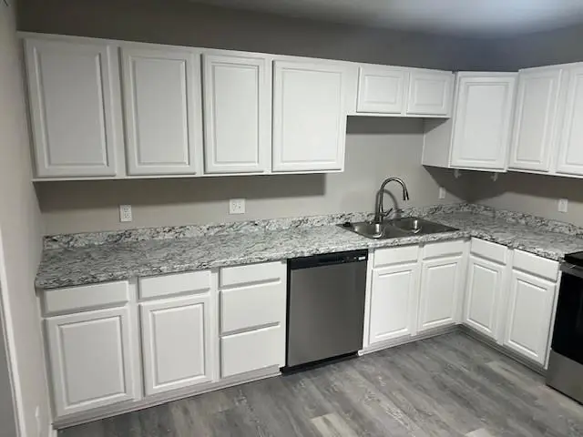 6507 Sherman Street, Saint Joseph, MO 64504 - Image #3