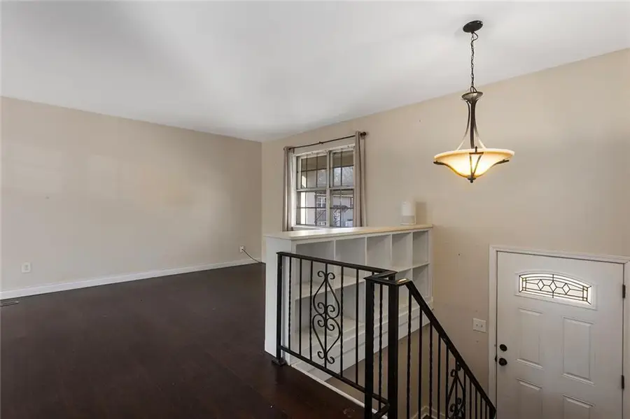 16525 E 35th St Court S, Independence, MO 64055 - Image #3