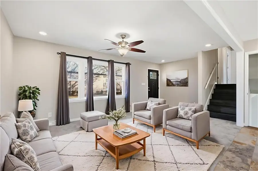 8002 Campbell Street, Kansas City, MO 64131 - Image #3