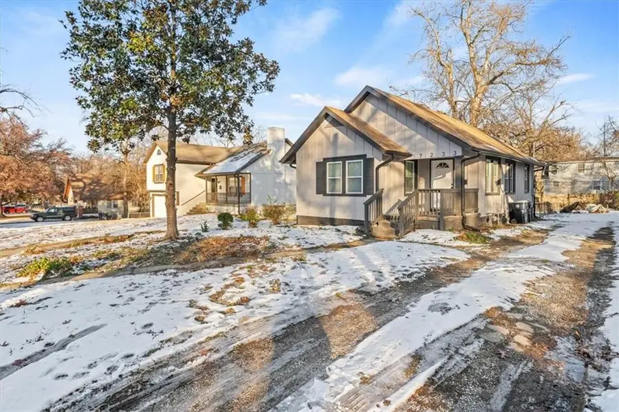 7233 Park Avenue, Kansas City, MO 64132 - Image #2