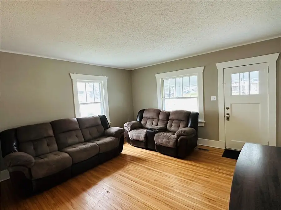 304 S Institute Street, Richmond, MO 64085 - Image #3