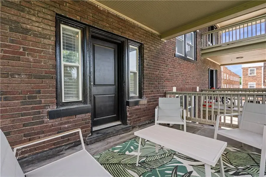 3841-5 Wyandotte Street, Kansas City, MO 64111 - Image #2