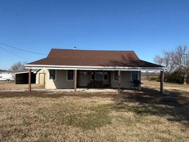 1734 24000 Road, Parsons, KS 67357 - Image #1