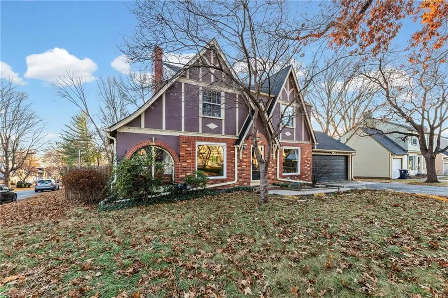 459 E 79th Terrace, Kansas City, MO 64131 - Image #2