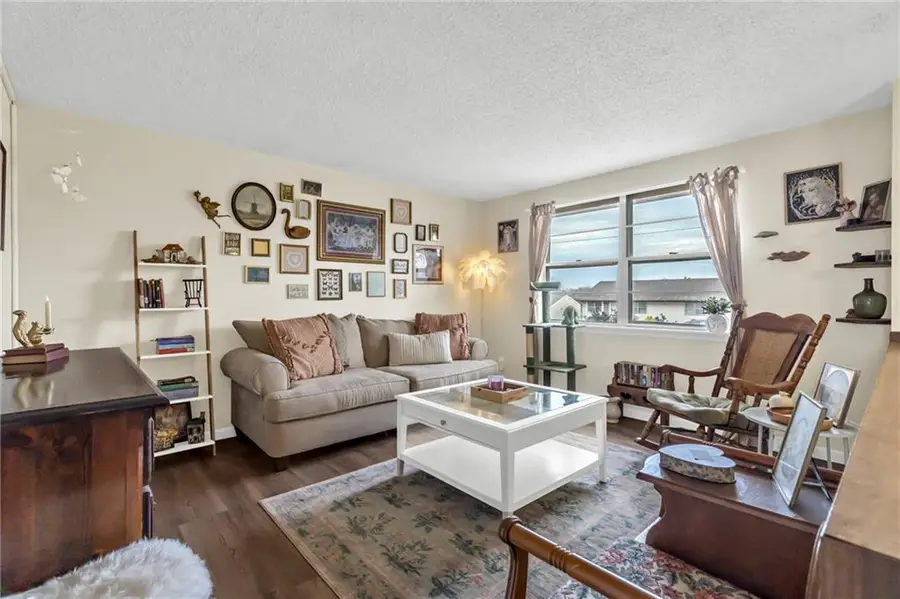 5016 N Bellaire Avenue, Kansas City, MO 64119 - #3