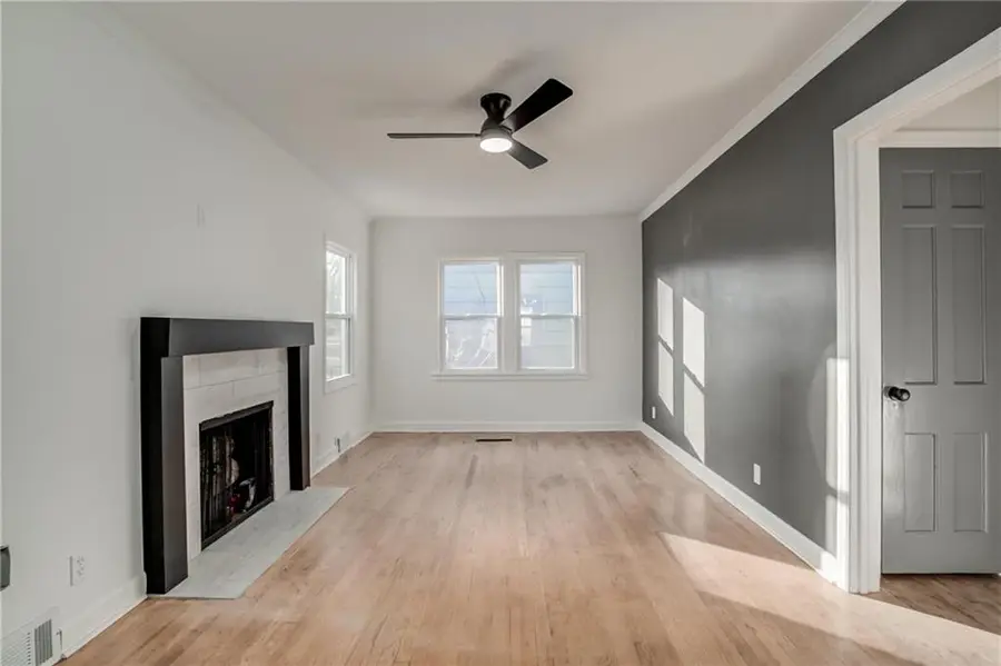 6340 College Avenue, Kansas City, MO 64132 - #2