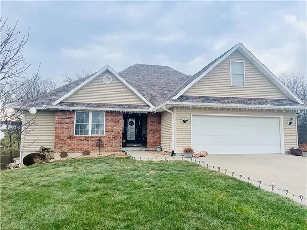 810 Arrowhead Circle, Maryville, MO 64468