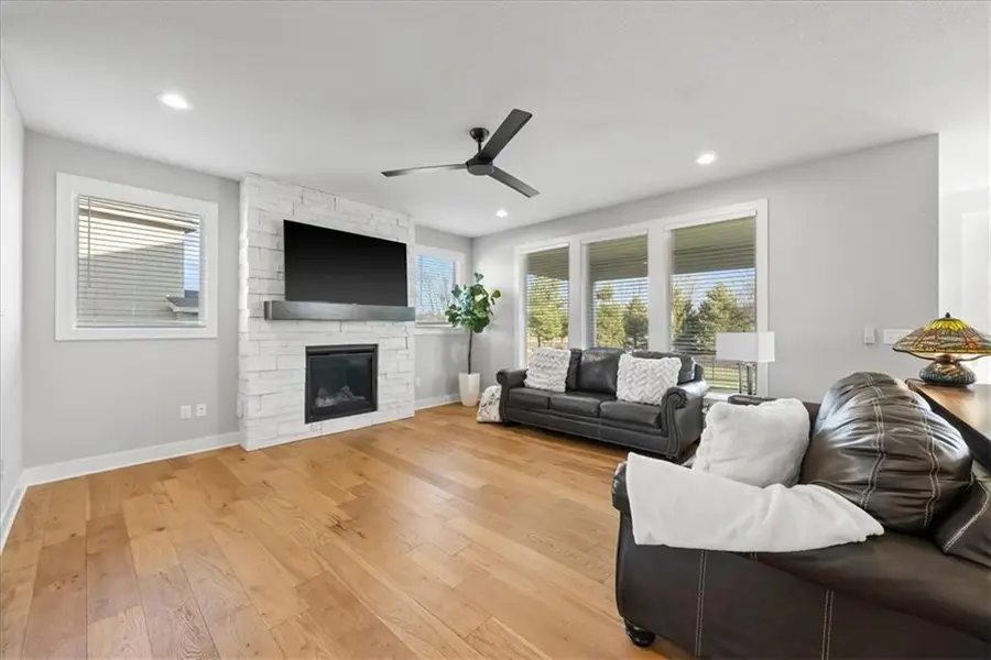 17841 Rainbow Boulevard, Overland Park, KS 66085 - Image #2