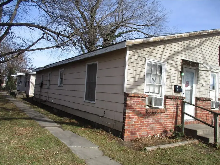 305 W Maple Street, Columbus, KS 66725 - Image #2