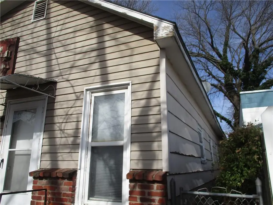 305 W Maple Street, Columbus, KS 66725 - Image #3