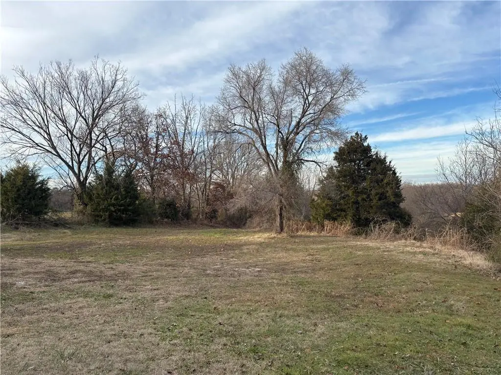 900 South 82 Highway, El Dorado Springs, MO 64744 - #1