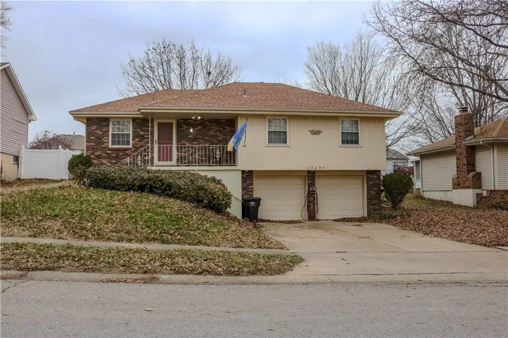 19204 E 15th Street N, Independence, MO 64056 - Image #1