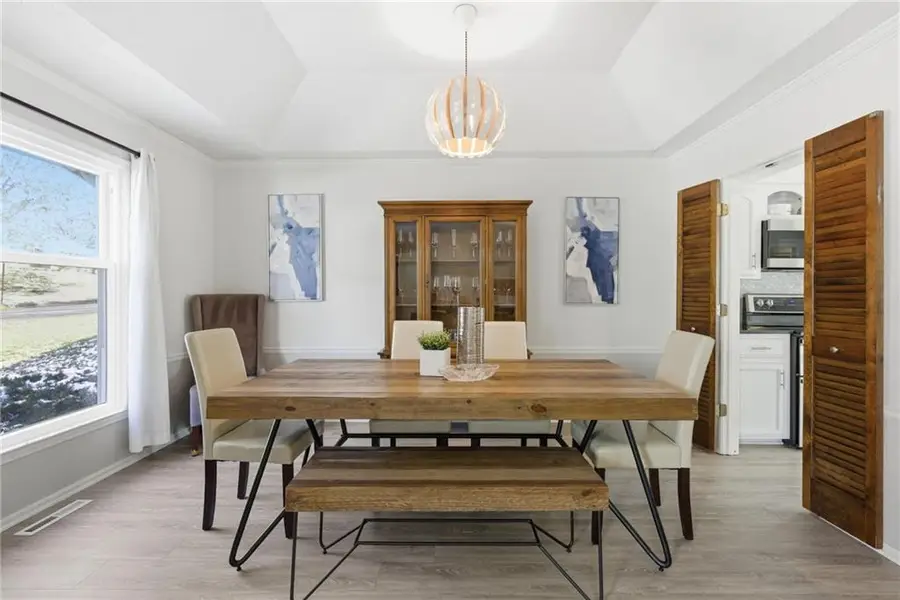 11212 Grandview Street, Overland Park, KS 66210 - Image #2