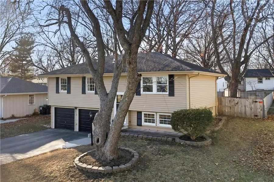 400 NE Sharon Drive, Lees Summit, MO 64063 - Image #3