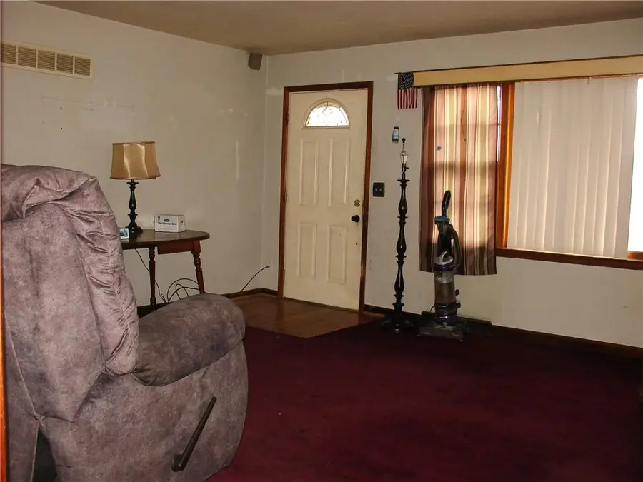 8509 Troup Avenue, Kansas City, KS 66112 - Image #3