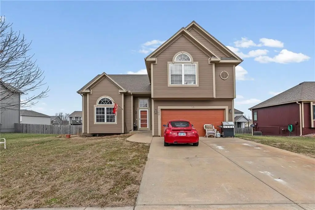 1308 N 3rd Street E, Louisburg, KS 66053 - Image #1