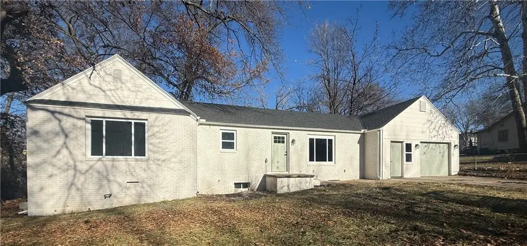 16 NW 82nd Street, Kansas City, MO 64118 - Image #1