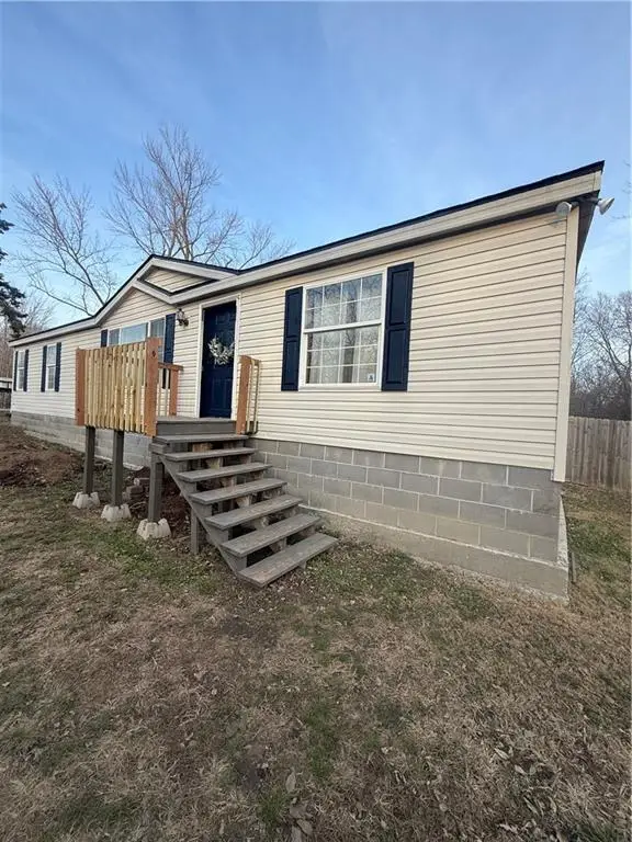 104 S Bailey Road, Pittsburg, KS 66762 - Image #1
