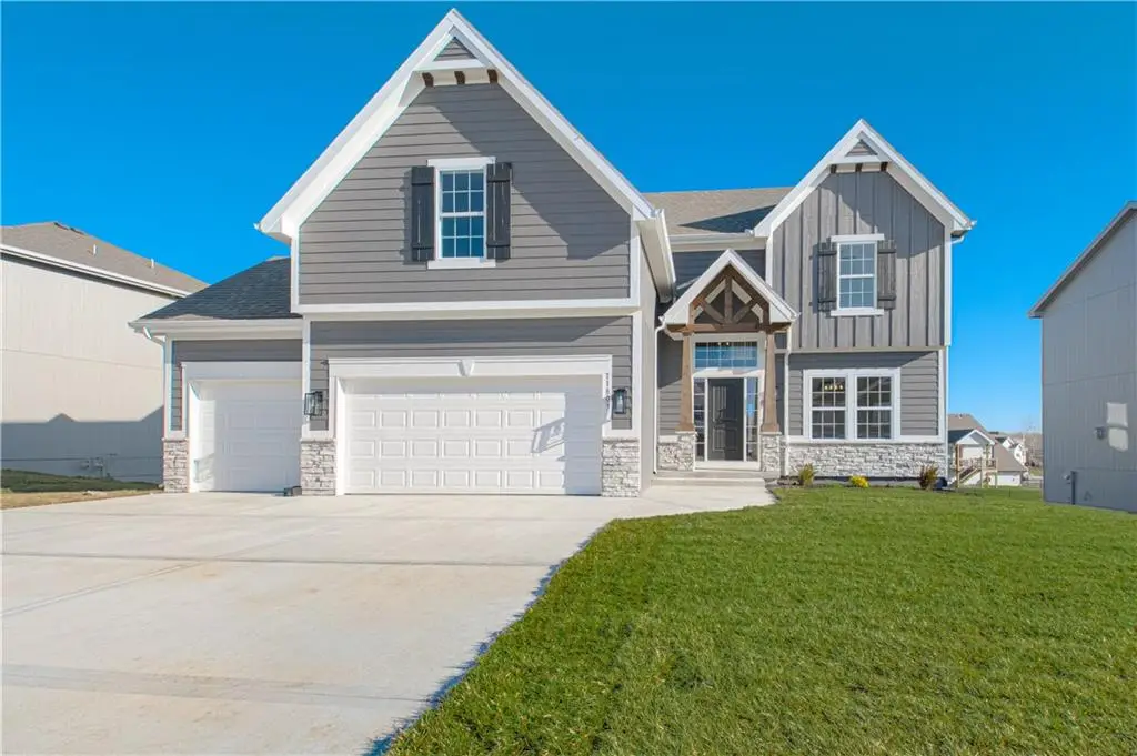 11803 N Bellaire Avenue, Kansas City, MO 64156 - #1