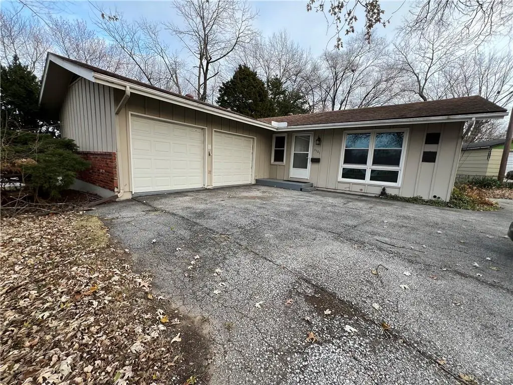 3501 Woodbury Street, Independence, MO 64055 - Image #1
