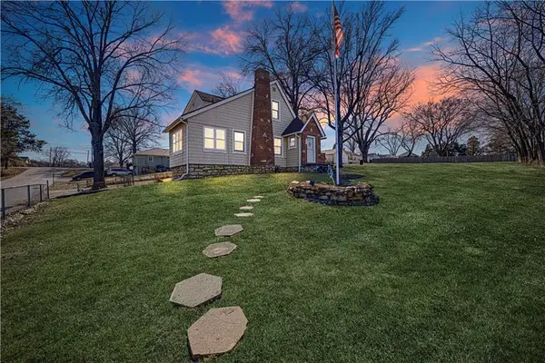 4925 Metropolitan Avenue, Kansas City, KS 66106