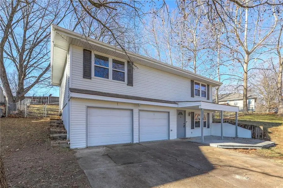 2218 Liberty Landing Road, Liberty, MO 64068 - Image #2