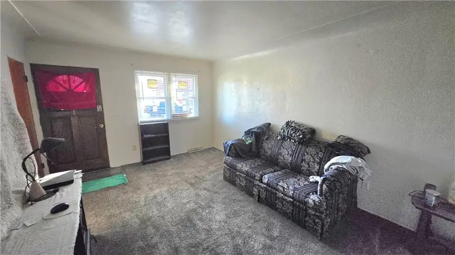 300-302 Hazel Street, Buckner, MO 64016 - Image #3