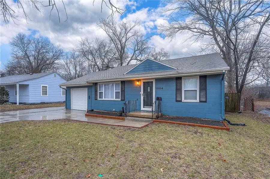 1004 E Cedar Street, Olathe, KS 66061 - Image #3