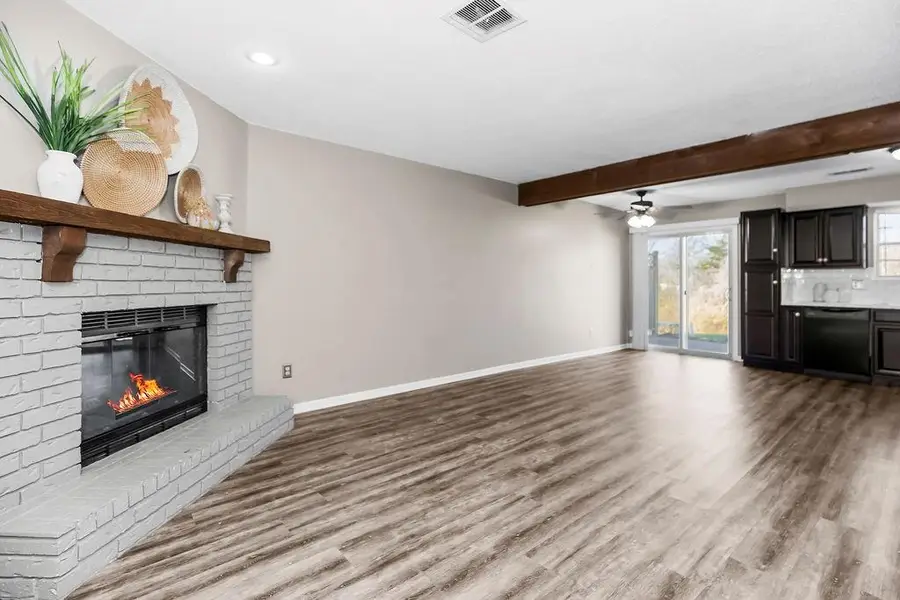 228 SW Pinetree Lane, Lees Summit, MO 64063 - Image #3