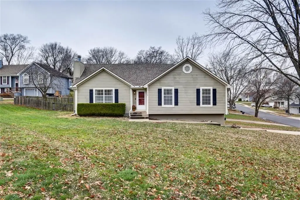 1449 NW Yankee Drive, Blue Springs, MO 64015 - Image #1