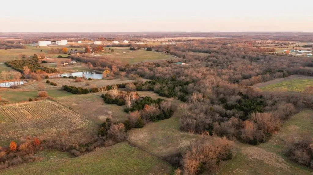 00000 Lonestar Road, Paola, KS 66071 - Image #1