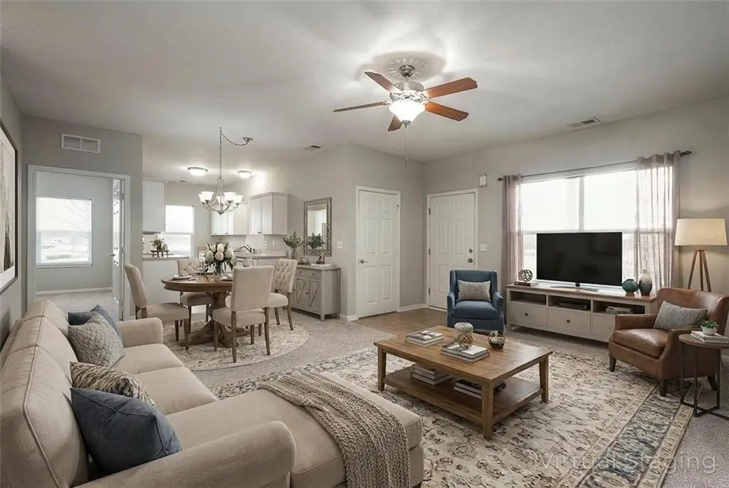 11751 S Roundtree Street #102, Olathe, KS 66061 - #1