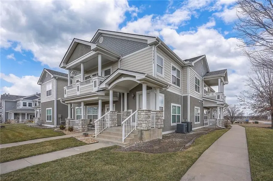 11751 S Roundtree Street #102, Olathe, KS 66061 - #3