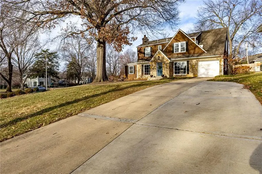 100 Morningside Drive, Kansas City, MO 64113 - Image #3