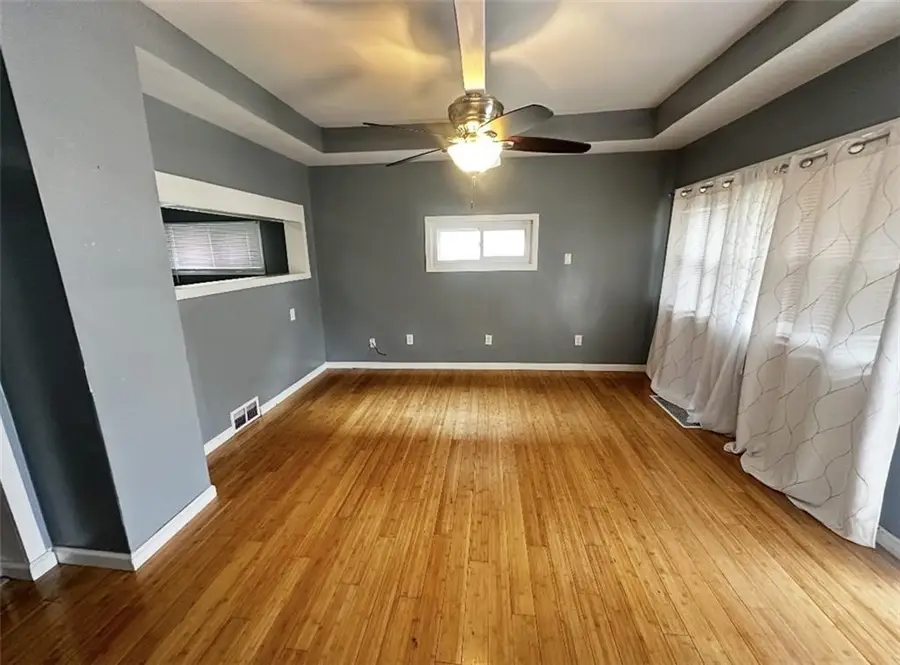 3123 N 10th Street, Saint Joseph, MO 64505 - Image #3