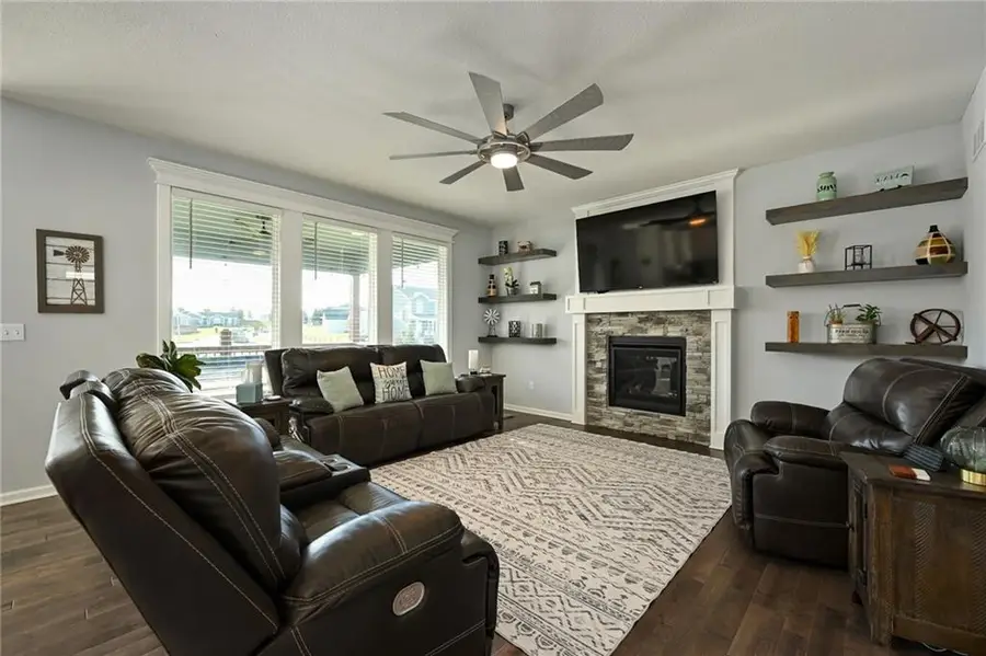 19621 W 197th Terrace, Spring Hill, KS 66083 - #3