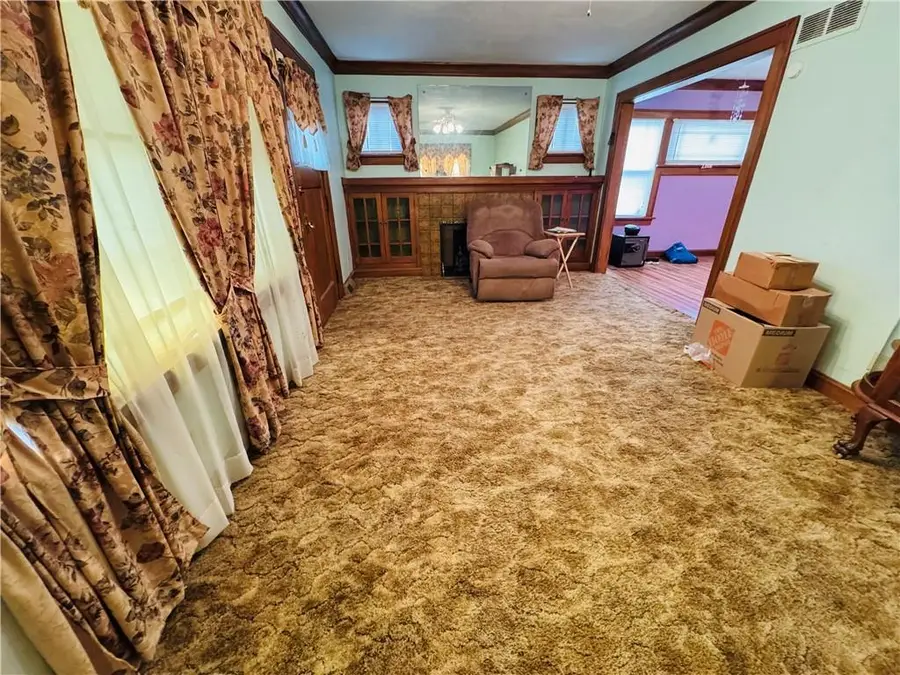 517 S Lawn Avenue, Kansas City, MO 64124 - Image #2