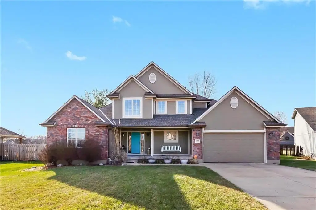 1607 NW Pin Oak Court, Grain Valley, MO 64029 - Image #1