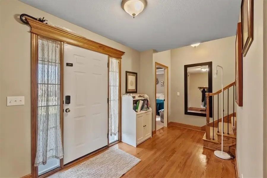 1607 NW Pin Oak Court, Grain Valley, MO 64029 - Image #2